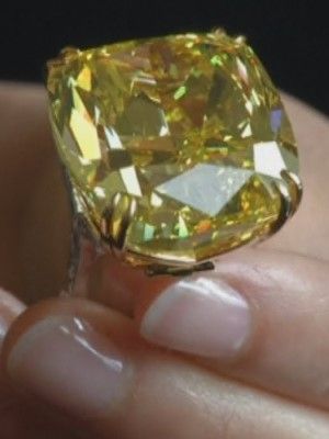 желтый бриллиант