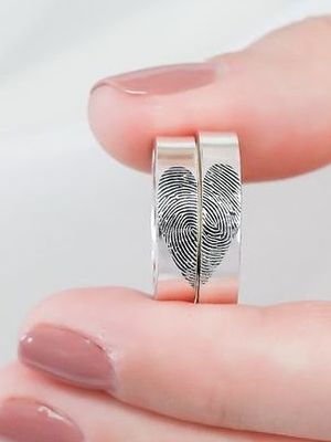 кольца с отпечатками пальцев