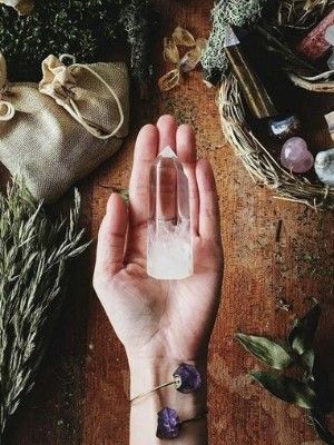 Магические свойства камней в украшениях: талисманы для здоровья, любви и процветания