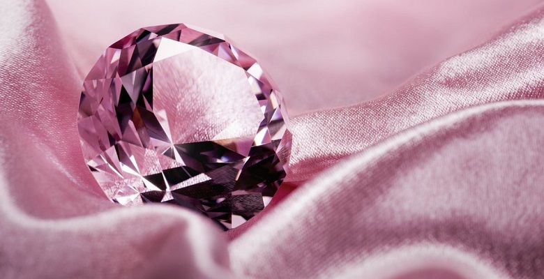 фото розового алмаза