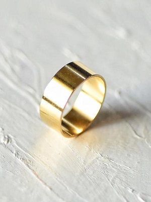 кольцо из желтого золота
