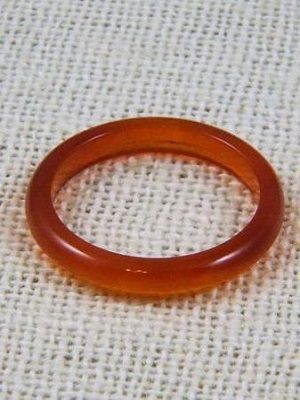  кольцо из цельного камня