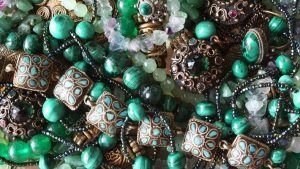 Самые красивые камни зеленого цвета для украшений