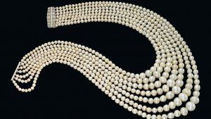 Самые дорогие жемчужные колье и ожерелья