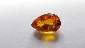 Редкий клиногумит: свойства и ювелирное применение камня Редкий клиногумит: свойства и ювелирное применение камня