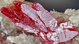 Минерал киноварь: особенности и сферы применения камня Минерал киноварь: особенности и сферы применения камня