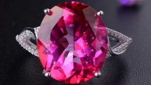 Розовый топаз: свойства и особенности камня