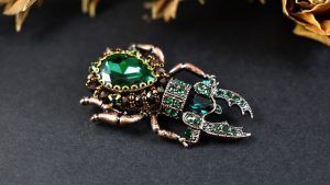 Анимализм в украшениях: как правильно применять эту тенденцию