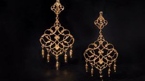 Серьги в восточном стиле: особенности, как выбрать и носить Серьги в восточном стиле: особенности, как выбрать и носить