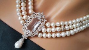 Жемчужное ожерелье: особенности украшения, как выбрать и носить Жемчужное ожерелье: особенности украшения, как выбрать и носить