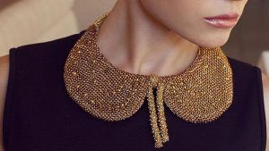 Колье-воротник: особенности, как выбрать и носить Колье-воротник: особенности, как выбрать и носить