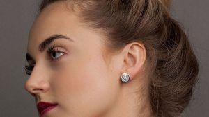Серьги из белого золота: особенности, как выбрать и носить Серьги из белого золота: особенности, как выбрать и носить