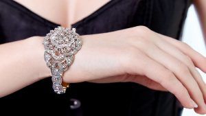 Браслет с бриллиантами: особенности, как выбрать и носить Браслет с бриллиантами: особенности, как выбрать и носить