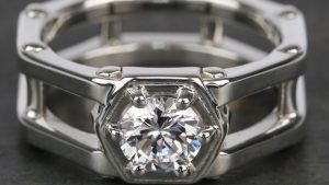 Мужские кольца с бриллиантами: особенности, как выбрать и носить Мужские кольца с бриллиантами: особенности, как выбрать и носить