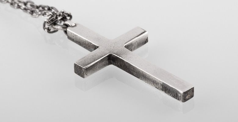 как выбрать крестик из серебра