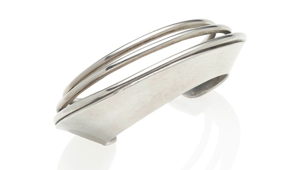 Браслет-манжета из стерлингового серебра от дизайнера Арта Смита 