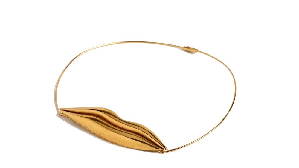 Ожерелье Les Amoreux из золота 18 карат от Мана Рэя, дизайн 1975 года