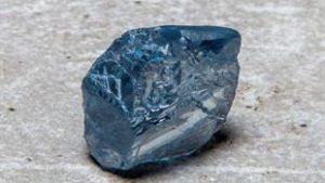 Исключительный голубой алмаз из рудника Куллинан находит покупателя Исключительный голубой алмаз из рудника Куллинан находит покупателя