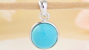 Подвески с бирюзой: особенности, как выбрать и носить Подвески с бирюзой: особенности, как выбрать и носить