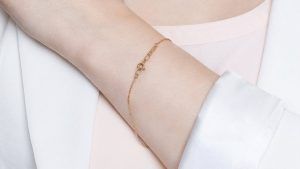 Браслет без вставок: особенности, как выбрать и носить Браслет без вставок: особенности, как выбрать и носить