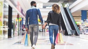 Розничные продажи в США снизились в июле Розничные продажи в США снизились в июле