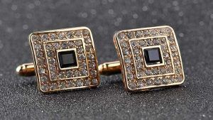 Запонки с бриллиантами: как выбрать и носить