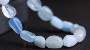 Бусы из аквамарина: как выбрать и носить