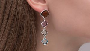 Серьги с алпанитом: как выбрать и носить