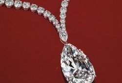 73-каратный бриллиант возглавит продажу Christie’s в Гонконге 73-каратный бриллиант возглавит продажу Christie’s в Гонконге