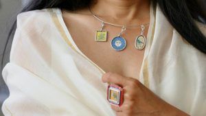 Индийский ювелирный бренд Lai оживил миниатюрную живопись