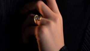 Кольцо с коричневым бриллиантом от Leen Heyne x Thesis