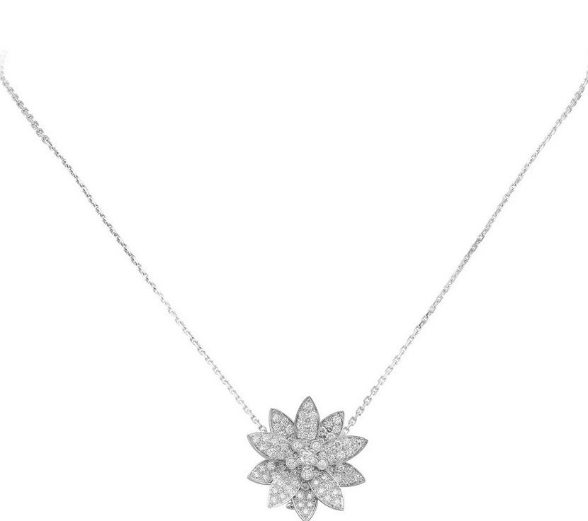 Подвеска из коллекции Diamond Breeze в виде цветка лотоса из белого золота с бриллиантами