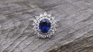 Сапфир для Весов: совместимость, подходит или нет