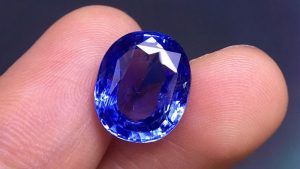 Сапфир для Близнецов: совместимость, подходит или нет