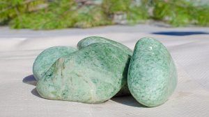 Жадеит для Весов: совместимость, подходит или нет Жадеит для Весов: совместимость, подходит или нет