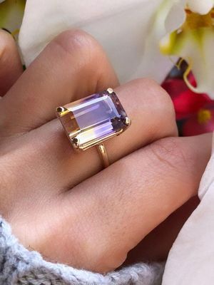 Кольца с аметрином: для любителей всего необычного