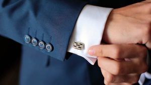 Запонки с сапфирами: как выбрать и носить