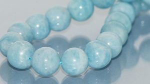 Какого цвета бывает аквамарин