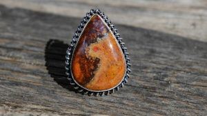 Кольца с яшмой: особенности, как выбрать и носить Кольца с яшмой: особенности, как выбрать и носить