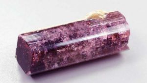 Какие камни подходят Рыбам, рожденным в год Свиньи