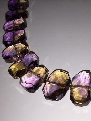 Колье и подвески с аметрином: как выбрать и носить