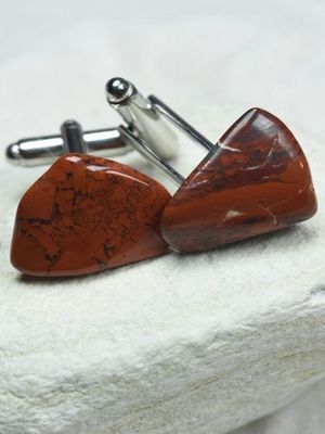 запонки с яшмой