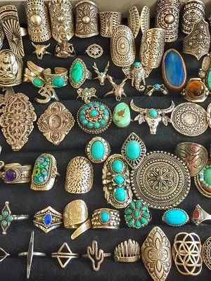 где купить ювелирные украшения