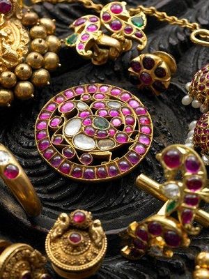 где купить ювелирные украшения