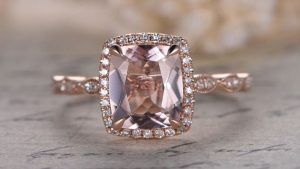 Морганит для Водолея: совместимость, подходит или нет