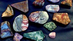 Какого цвета бывает яшма