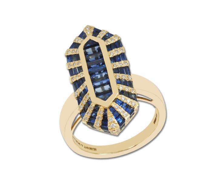 Кольцо из 18-каратного желтого золота с голубым сапфиром 4,99 карата и бриллиантами от Kavant & Sharart