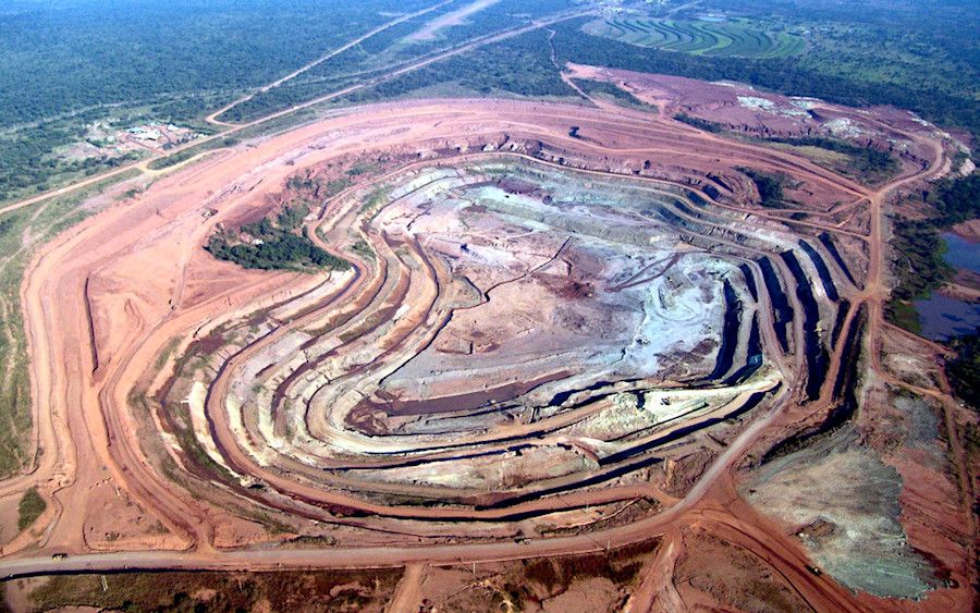 Рудник Луаксе в Анголе