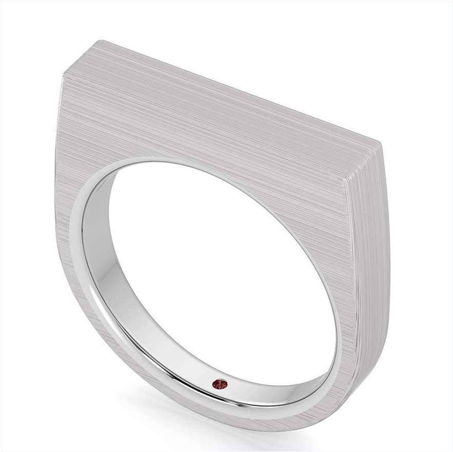 Платиновое обручальное кольцо Кристен Стюарт