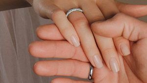 Обручальные кольца, которые будут в тренде в 2022 Обручальные кольца, которые будут в тренде в 2022